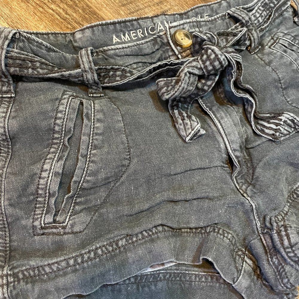 American Eagle 00 Paper Bag Linen Shorts Charcoal - Picture 3 of 5